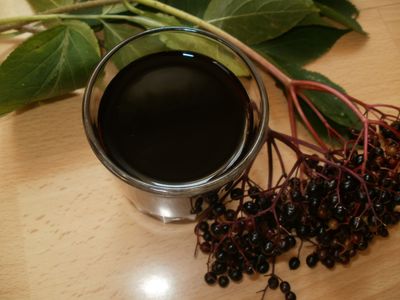 Sok z owoców czarnego bzu bez cukru