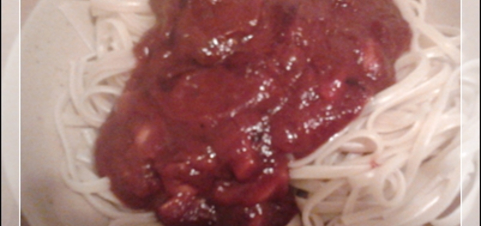 Słodko ostre spaghetti z parówkami (autor: noruas)