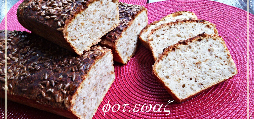 Chleb słonecznikowy z prażoną cebulką (autor: zewa ...