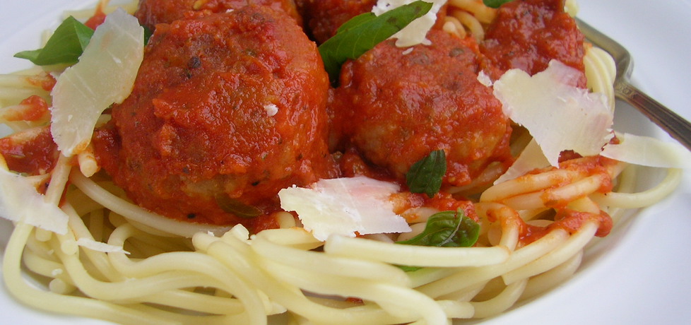 Spaghetti z klopsami w pikantnym sosie pomidorowym (autor ...