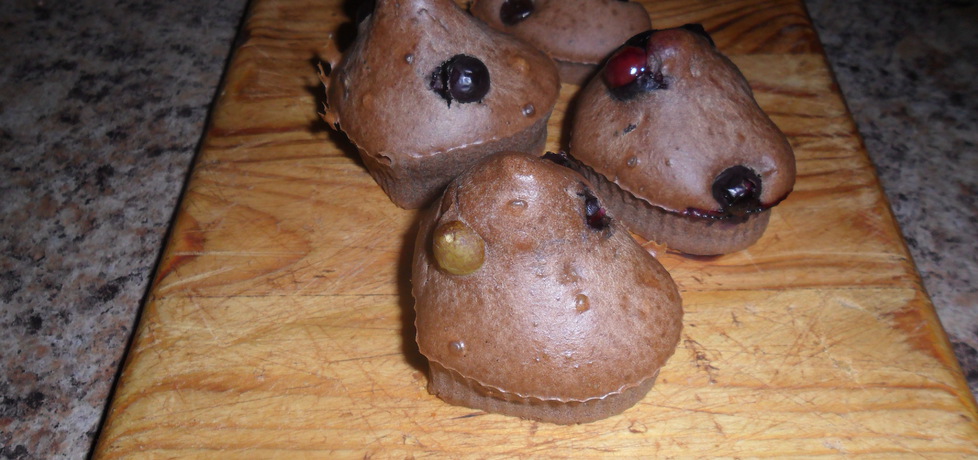 Muffinki z winogronem i rodzynkami (autor: maridka19 ...