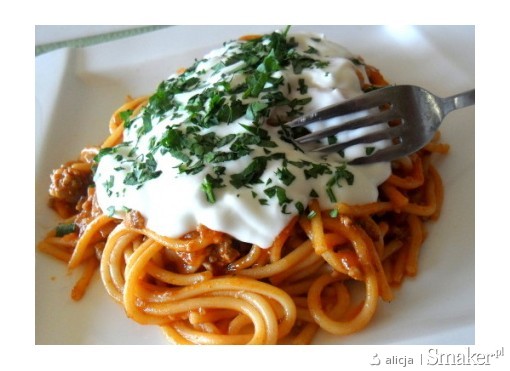 Spaghetti z sosem serowym pudliszki