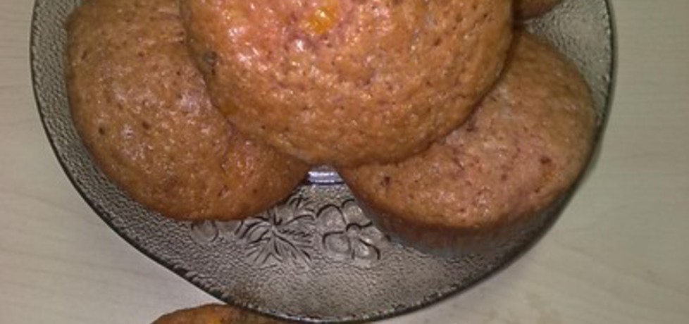 Muffiny z mandarynką, żurawiną i cynamonem (autor: agnyeshka ...