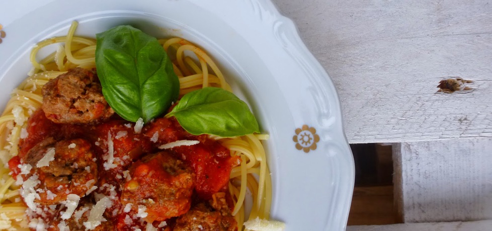Spaghetti z pulpetami w sosie pomidorowym (autor ...