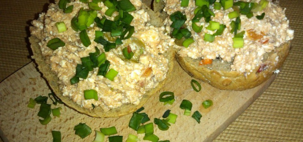 Pasta serowa z makrelą i oliwkami (autor: konczi)