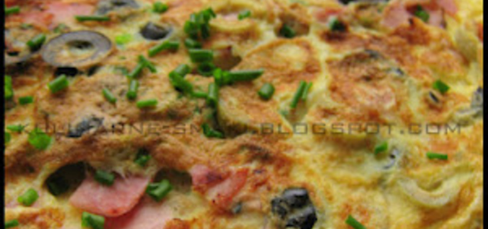 Omlet z szynką i oliwkami (autor: joanna43)