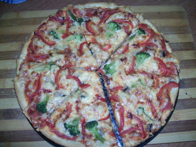 Pizza wegetariańska z brokułem
