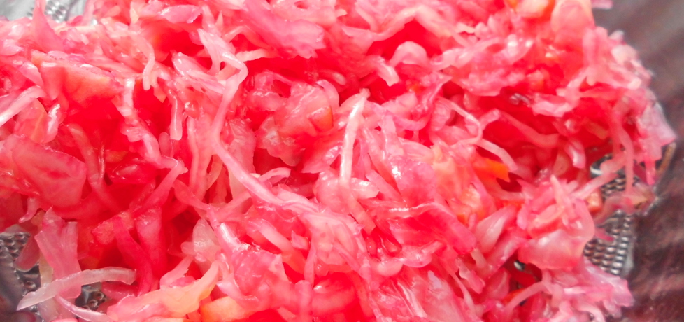 Kapusta kiszona na różowo (autor: smacznab)