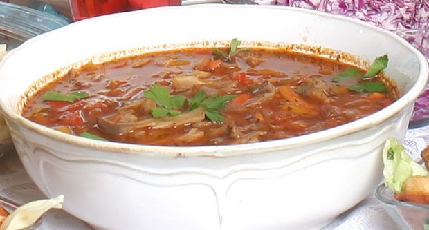 Przepis  zupa z boczniaków i mrożonych warzyw przepis