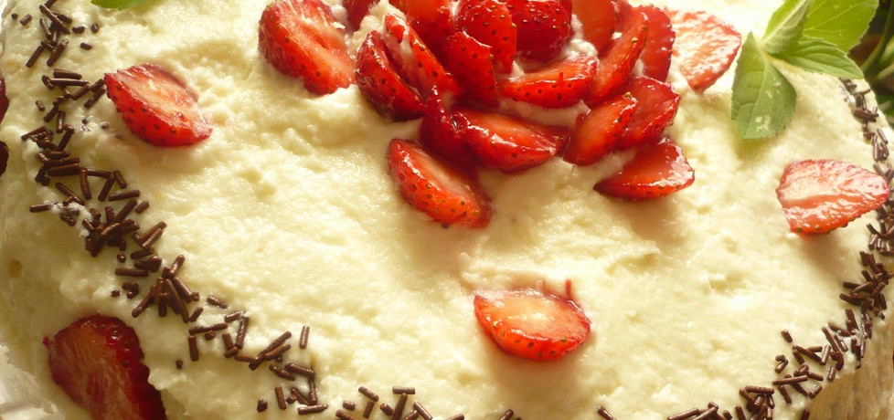Tort rafaello z truskawkami (autor: czekoladkam)