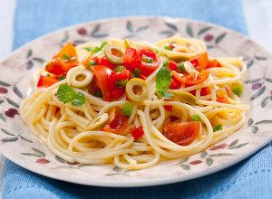 Spaghetti al pomodoro fresco  prosty przepis i składniki