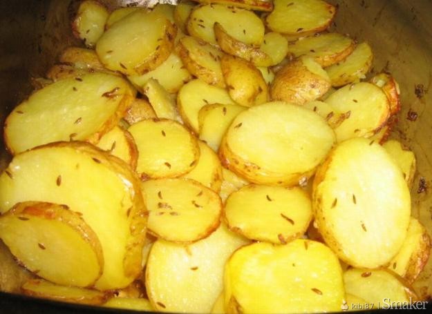Pieczone ziemniaki z kminkiem