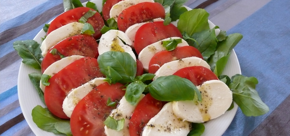 Sałatka mozzarelli, rukoli i pomidorów (autor: miodunka ...