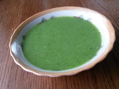 Szybka zupa brokułowa
