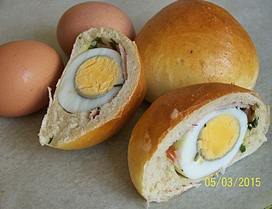 Jajka w cieście chlebowym