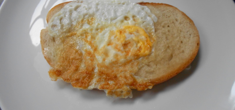 Jajko w chlebie (autor: wiola28a)