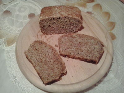 Chleb drożdżowy z otrębami