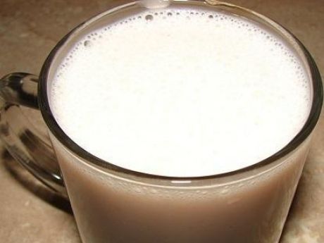 Przepis  koktajl bananowy z jogurtem i mlekiem przepis