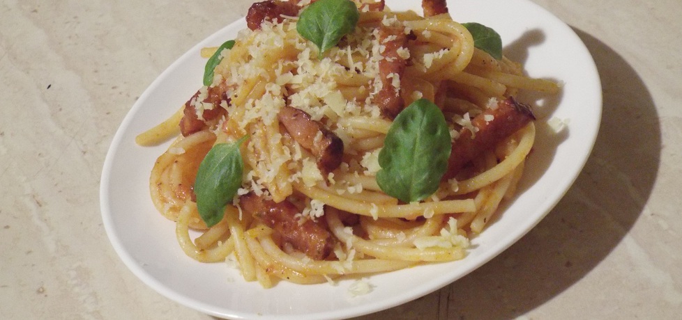 Spaghetti z boczkiem w pomidorach (autor: jola91)