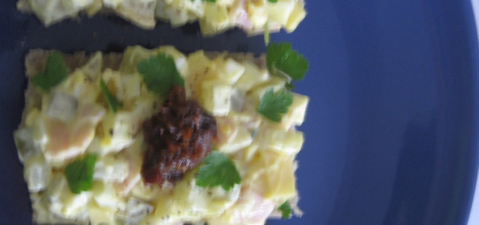 Kanapki z sałatka z szynki, jajek i majonezu (autor: anemon ...