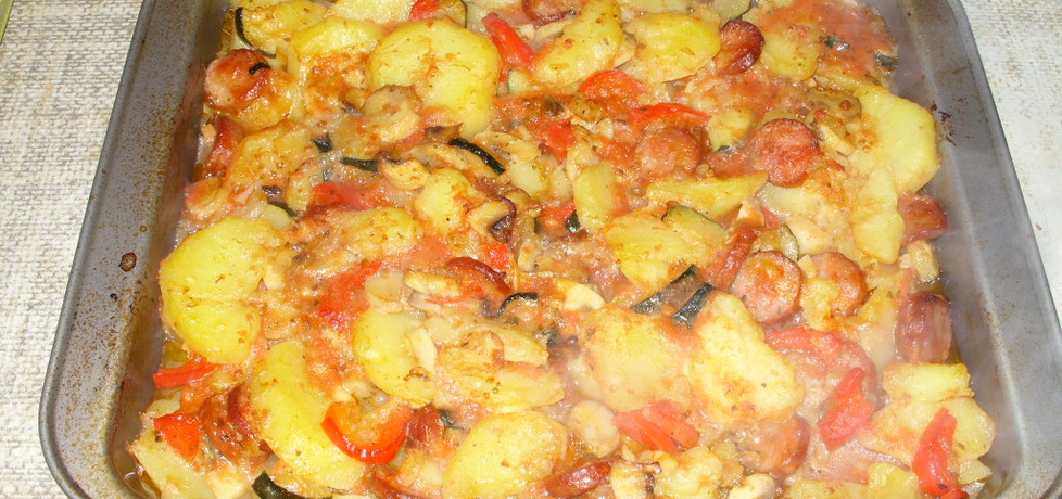 Zapiekanka z ziemniakami i warzywami (autor: motylwe ...