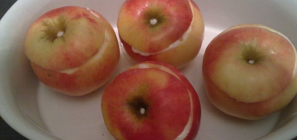 Jabłka nadziewane na słodko (autor: joannas)