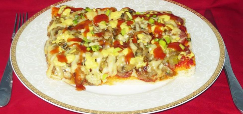 Pizza z sosem curry (autor: danusia19671)