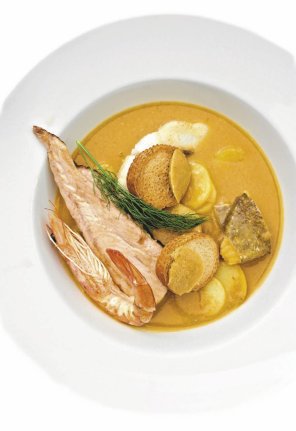 Zupa z małży bouillabaisse  prosty przepis i składniki