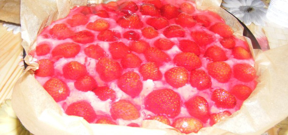 Ciasto z truskawkami na biszkoptach (autor: barbara777 ...