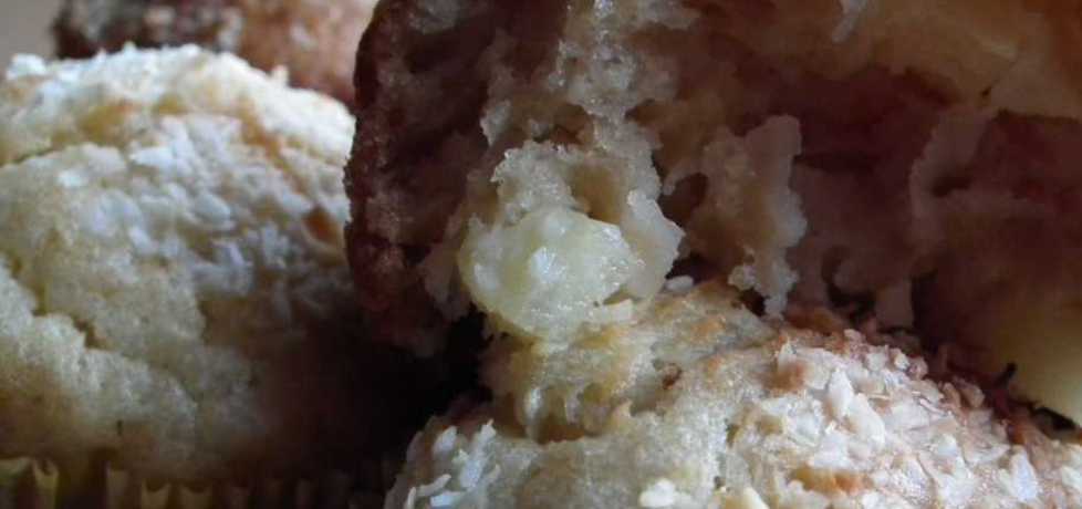 Muffiny ananasowe z wiórkami kokosowymi (autor: freekate ...