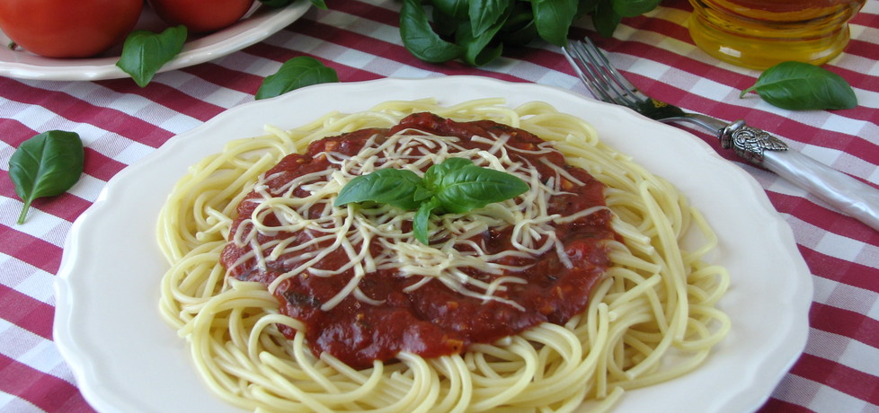 Spaghetti z sosem neapolitańskim (autor: bogusia