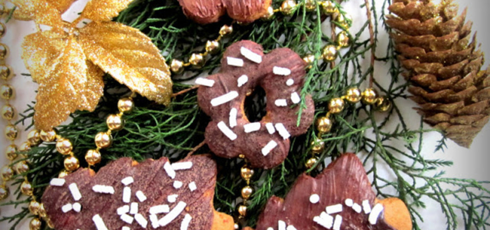 Pierniczki świąteczne /czekoladowe/ (autor: cris04)