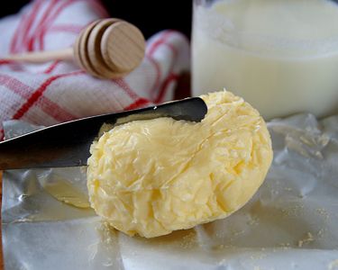 Domowe masło i maślanka