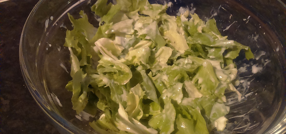 Sałata zielona w sosie jogurtowym (autor: madzik239 ...