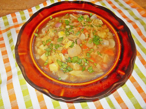 Przepis  zupa kapuściano-rzodkiewkowa przepis