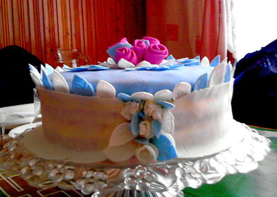 Niebieski tort
