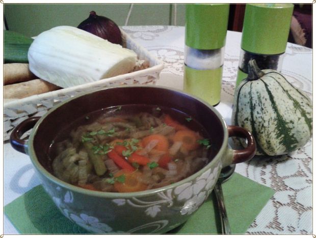 Przepis  azjatycka zupa w polskim stylu przepis