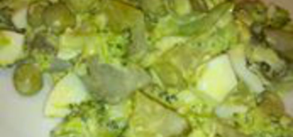 Salatka z brokulow (autor: edyta44)
