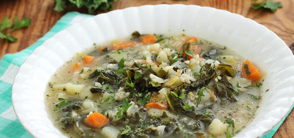 Jarmużowa zupa z kaszą (autor: mysza75)