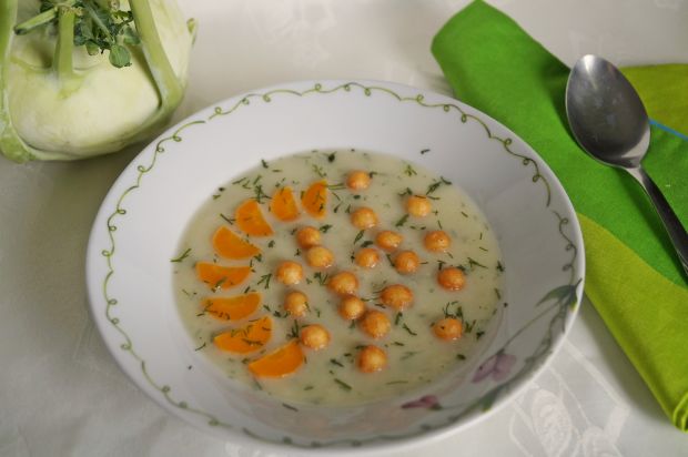 Zupy: zupa krem z kalarepki
