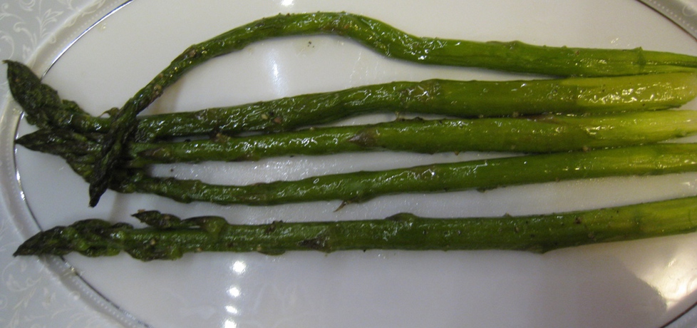 Pieczone szparagi z masłem czosnkowym (autor: agogo2 ...