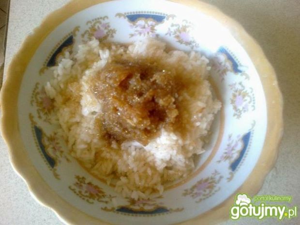 Przepis  deser ryżowy z musem jabłkowym przepis