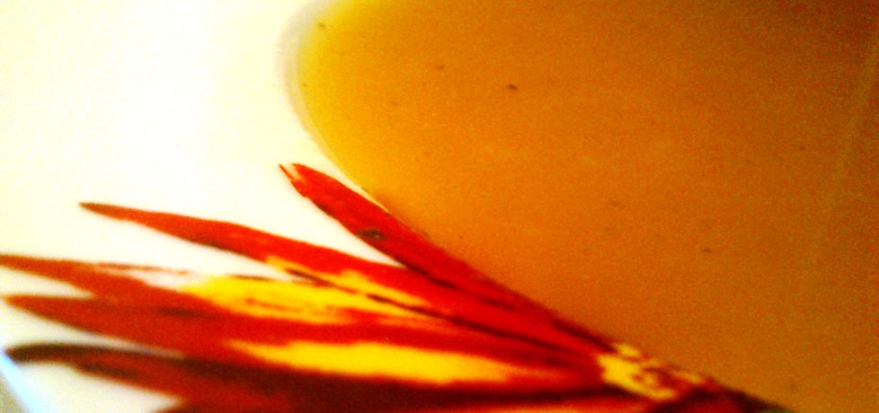 Żółto-zielona zupa paprykowa (autor: dzikowiec)