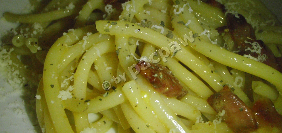 Spaghetti carbonara z grillowanym boczkiem (autor: pacpaw ...