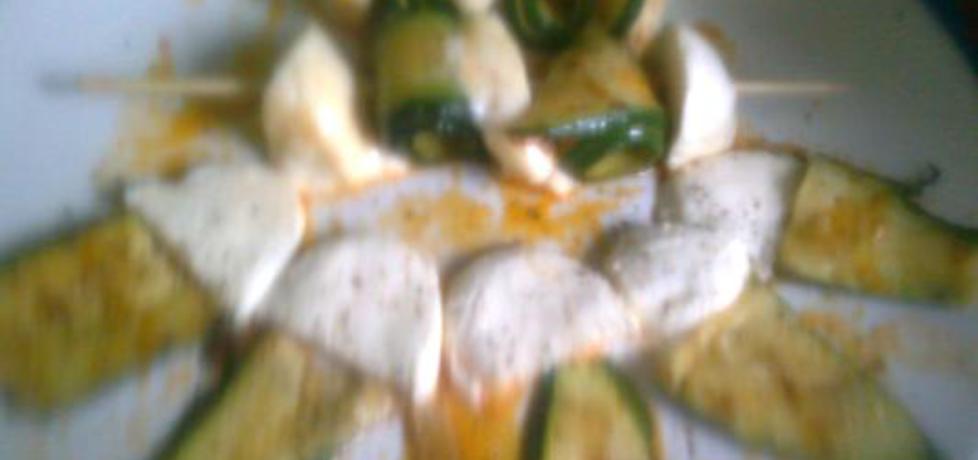 Szaszłyki z grillowanej cukini i mozzarelli (autor: jolantaps ...
