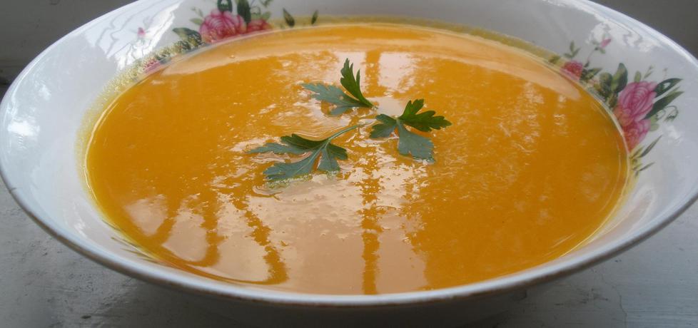 Zupa krem z marchewki pomarańczowo