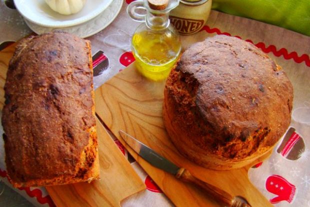 Przepis  domowy chleb z prażoną cebulką przepis