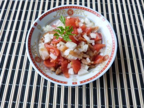 Przepis  sałatka z pomidorów i bakłażana przepis