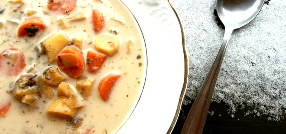 Zupa ze śliwkami i jogurtem (autor: caralajna)