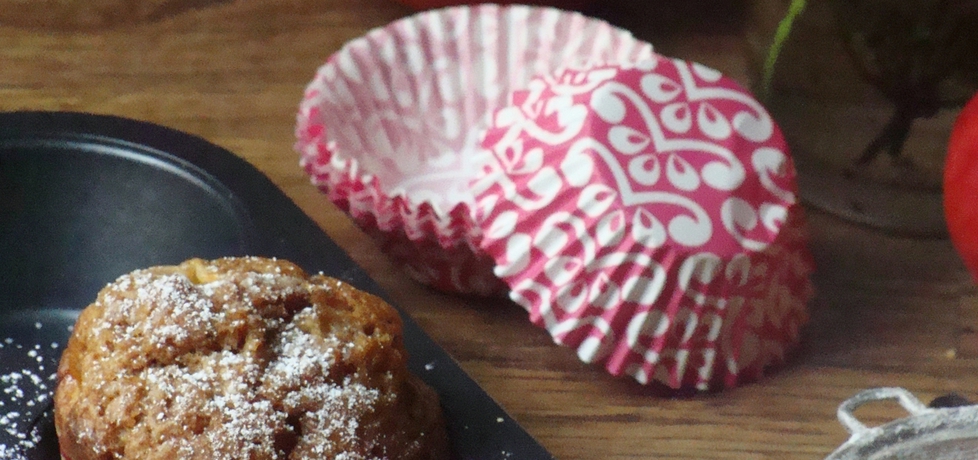Muffinki z sokiem jabłkowym (autor: iziona)